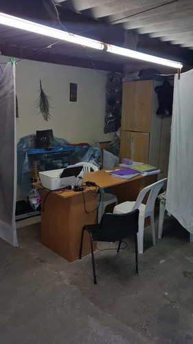 Imagem 8 de 14 de Casa Para Venda Em Jundiaí, Parque Brasília, 2 Dormitórios, 1 Banheiro - 19549v_2-1086056