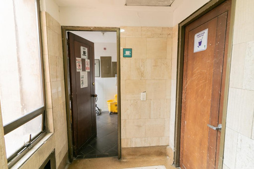 Oficina En Arriendo/venta En Centro Internacional. Cod A1002170