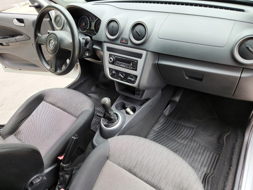 Imagen 14 de 25 de Volkswagen Gol Trend 1.6 Pack Ii 101cv 2013