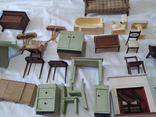 Imagen 7 de 9 de 2b Antiguo Muebles De Casa De Muñecas De Madera Renwal Otros