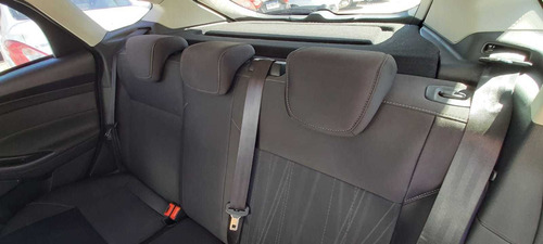 Imagen 8 de 12 de Ford Focus 5p 1.6l N Mt S 2018
