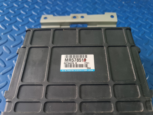 Computadora Mitsubishi Lancer 2.0 Litros 2002-2005 Mr578519 (Usado)