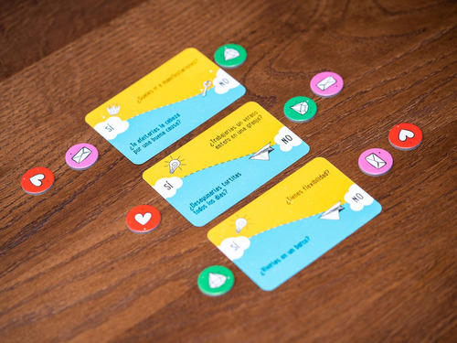 Secretos Entre Amigos - Juego De Mesa Party Game