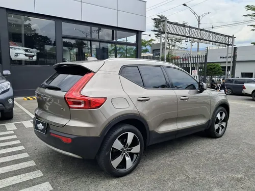 Volvo XC40 2.0 Momentum