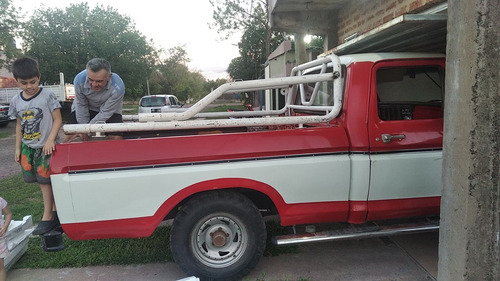Imagen 4 de 5 de Ford F-100 Perkins 4