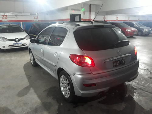 Imagen 9 de 12 de Peugeot 207 2012 1.6 Sedan Xt