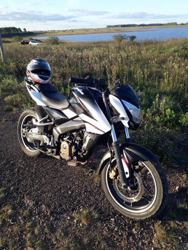 Bajaj Pulsar Ns 200