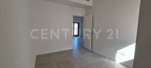Casa En Renta Via Residencial Etapa I, Chihuahua
