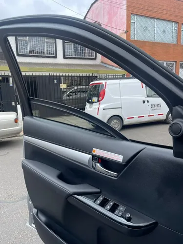 Toyota Hilux 2.4 Diésel 4X4