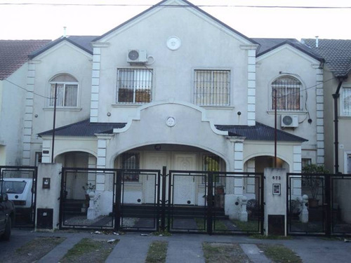 Hermoso Triplex En Muñiz Financiado Con Un Anticipo De U$$90000 !!!!