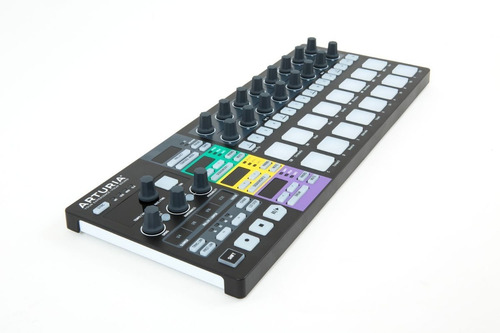 Imagen 2 de 3 de Arturia Beatstep Pro Negro Edición Limitada
