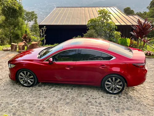 Mazda 6 2.5 Signature