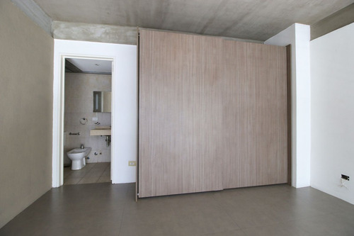 Venta Belgrano 2 Ambientes Cochera, Balcon, Pileta