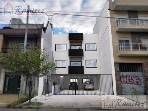 Departamento 2 Amb. En Venta, Balcón, Terraza Privada, Cochera - Ramos Mejia