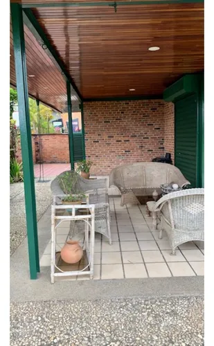Casa Lomas De La Lagunita