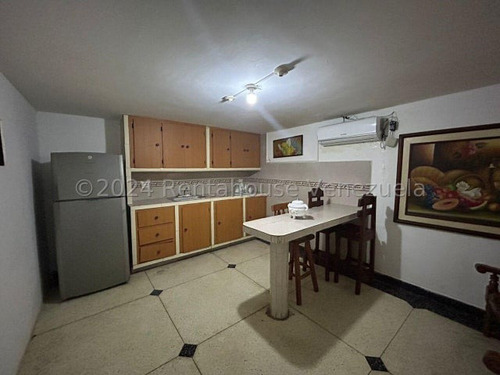 Anexo En Alquiler Al Este De La Ciudad, Amoblado, Con Cocina Equipada, Tanque Subterráneo, Ideal Para Ti Que Buscas Independizarte Y Buscas Lo Mejor, Contactame Dennymar Y Hagamos Negocios B4b*655