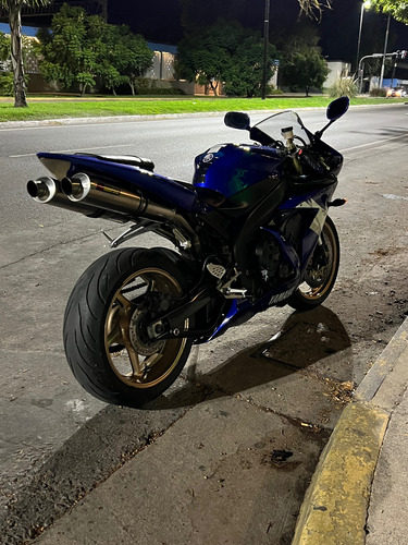 Yamaha R1 2006 Impecable