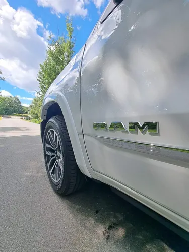 RAM Ram 1500 LIMITED 2025