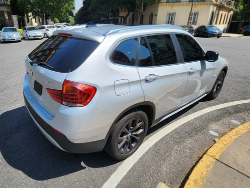 Imagen 4 de 10 de Bmw X1 3.0 Xdrive 28i Executive 265cv 2011 92.000km