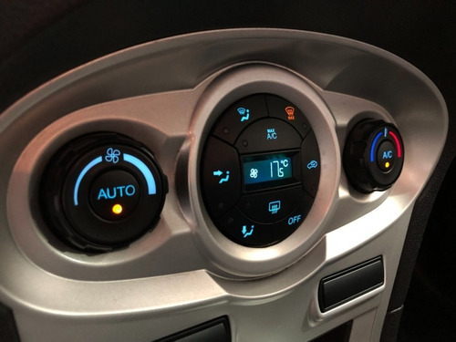 Imagem 9 de 15 de Ford New Fiesta Se 1.6 2015