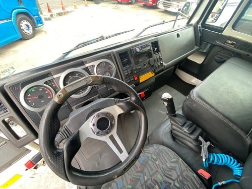 Imagem 5 de 11 de Ford Cargo 1832 4x2 Baixa Km = 19320 19330 1933 Vm310