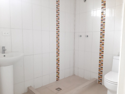 Imagen 9 de 20 de Townhouse En Residencias River Side Village, Campo C De Ferrominera