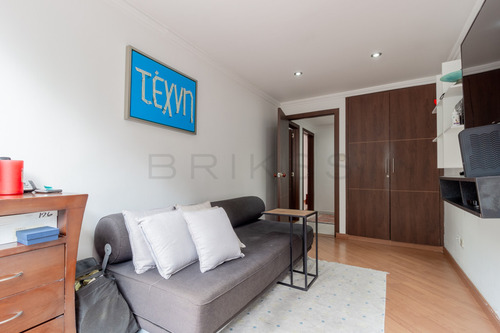 Apartamento En Venta En El Refugio-chapinero. Cod V6670