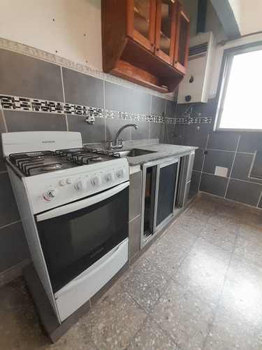 Imagen 7 de 21 de Venta Departamento 2 Ambientes Bernal