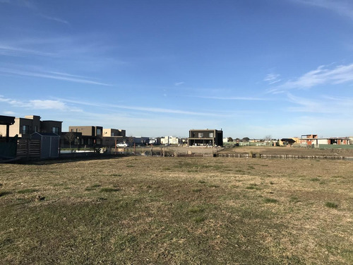 Imagen 3 de 8 de Lote En Venta A La Laguna San Sebastian- Area 10