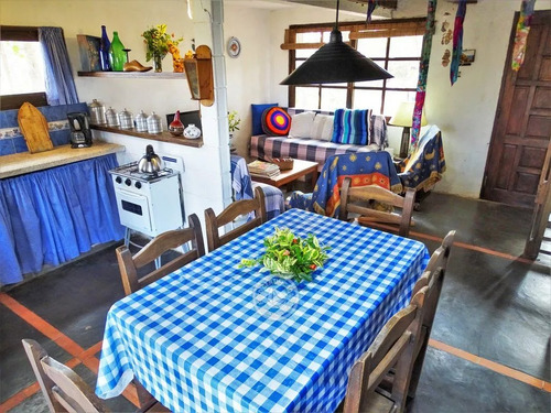 Venta - Hermosa Casa De 3 Dormitorios Y Jardín. Posible Permuta - Ref. #1vla