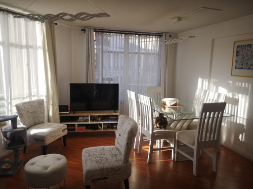 $480.000. Plano De Valparaiso, Bien Conectado A Servicios