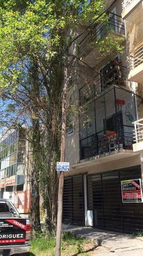 Imagen 3 de 14 de Departamento De 2 Ambientes En Venta - Moron