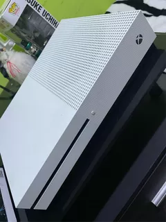 Xbox One S 1tb