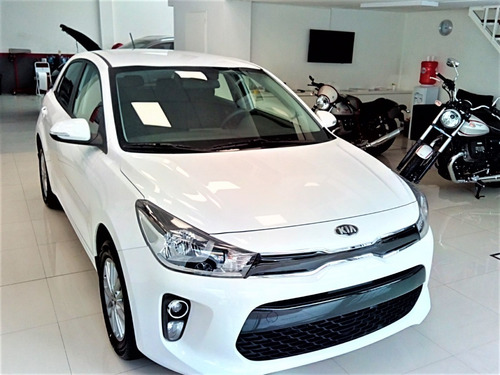 Kia Rio Ex 1.4 Manual 6 Vel 2019 0km Blanco O*f*e*r*t*a