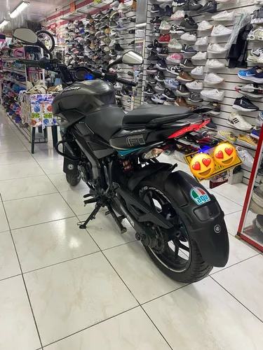 Pulsar Ns 200 Fi