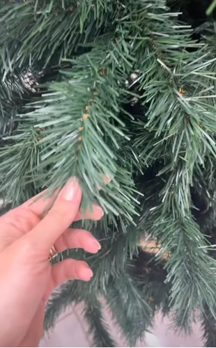 Árvore De Natal Bavarian Pine 2,40m 1284 Galhos | Parcelamento sem juros