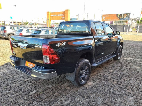 Imagem 4 de 10 de Toyota Hilux 2.8 D-4d Turbo Diesel Cd Sr 4x4 Automático