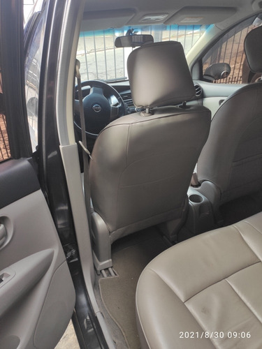 Imagem 6 de 15 de Nissan Livina 2011 1.6 Sl Flex 5p