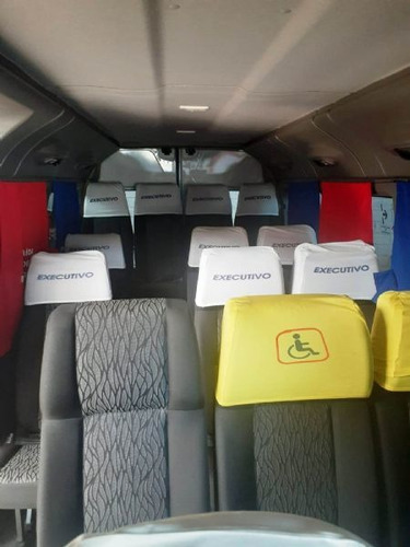 Imagem 8 de 11 de Renault Master
