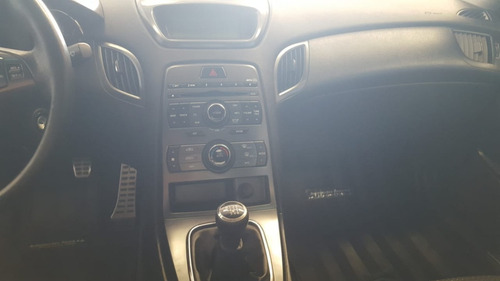Hyundai Genesis Coupe 2.0t Cingolani