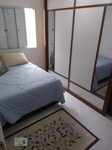 Apartamento À Venda - Jardim Cristal, 2 Quartos, 54 - S893109103