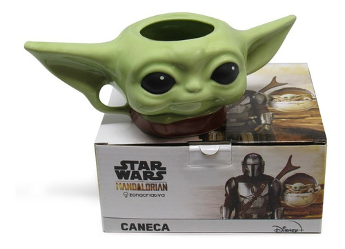 Imagem 2 de 6 de Caneca Formato 3d Baby Yoda - Disney Star Wars Mandalorian