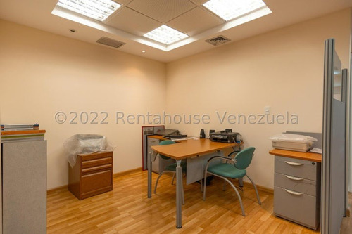 Edificio Industrial En Venta En La California Norte Mls #23-7537
