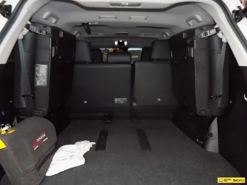 Toyota Fortuner Srv