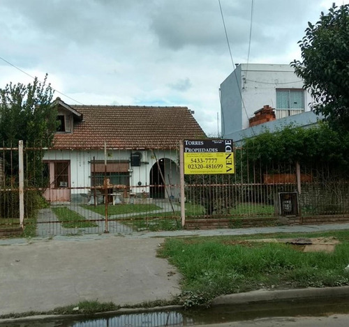 Casa  En Venta Ubicado En Pablo Nogues, Malvinas Argentinas, G.b.a. Zona Norte