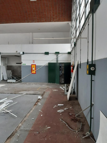 Venta Local Industrial/depósito Atahualpa Con Renta