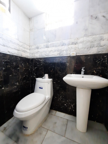 Imagen 7 de 19 de Casa En Alquiler, Urb. San Miguel
