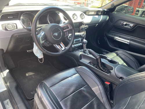 Imagen 5 de 8 de Ford Mustang V8 2017