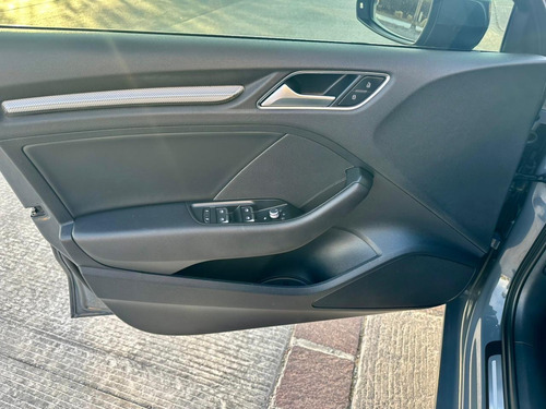 Audi A3 2.0 Sedán L Select At Dsg