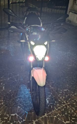 Vendo Moto Cr4 200 Pro Modelo 2.024,